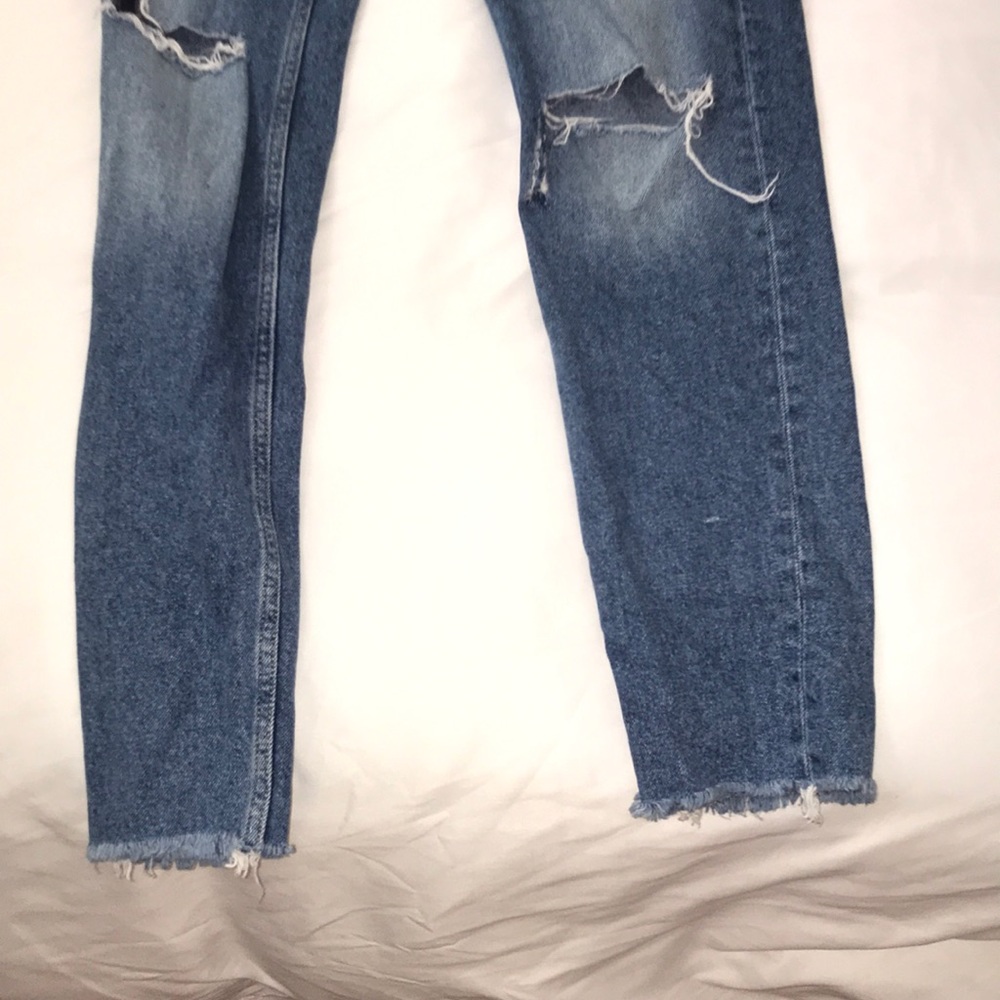 Zara Ripped Mom Jeans - Picture 3 of 3